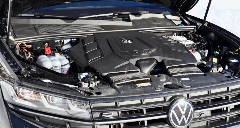 Essai Volkswagen Touareg restylé (2023) : plus reconnaissable une fois sale - Haut de gamme hybride