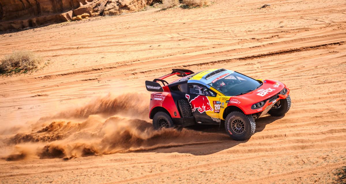Dakar 2024 : “La voiture était bien”, la réaction de Sébastien Loeb après le prologue