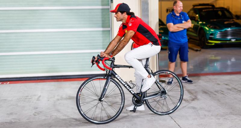 Scuderia Ferrari - Vidéo - Carlos Sainz s’entraîne avec un double vainqueur du Tour de France 