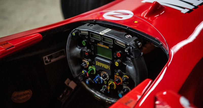 Pilotée par Michael Schumacher en 2002, cette F1 de la Scuderia Ferrari est à vendre - Cette ancienne F1 de Michael Schumacher est mise en vente en août 2023, en Californie.