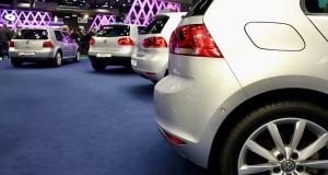 Rétromobile 2024 : les images du stand Volkswagen, ses Golf et ses Combi
