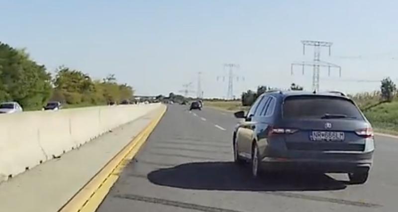  - VIDEO - Cet automobiliste refuse d'être dépassé, un comportement très surprenant