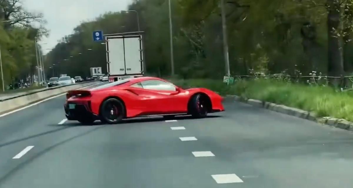 VIDEO - L'accélération se passe très mal pour le conducteur, sa Ferrari termine dans le décor