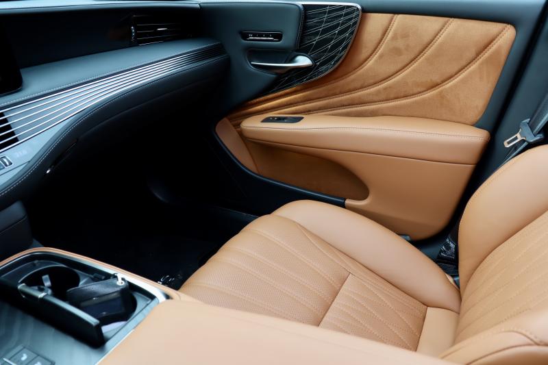  - Lexus LS 500h (2023) | les images de notre essai de la limousine hybride