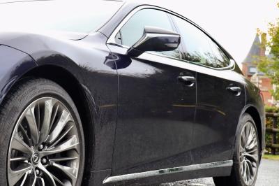 Lexus LS 500h (2023) | les images de notre essai de la limousine hybride