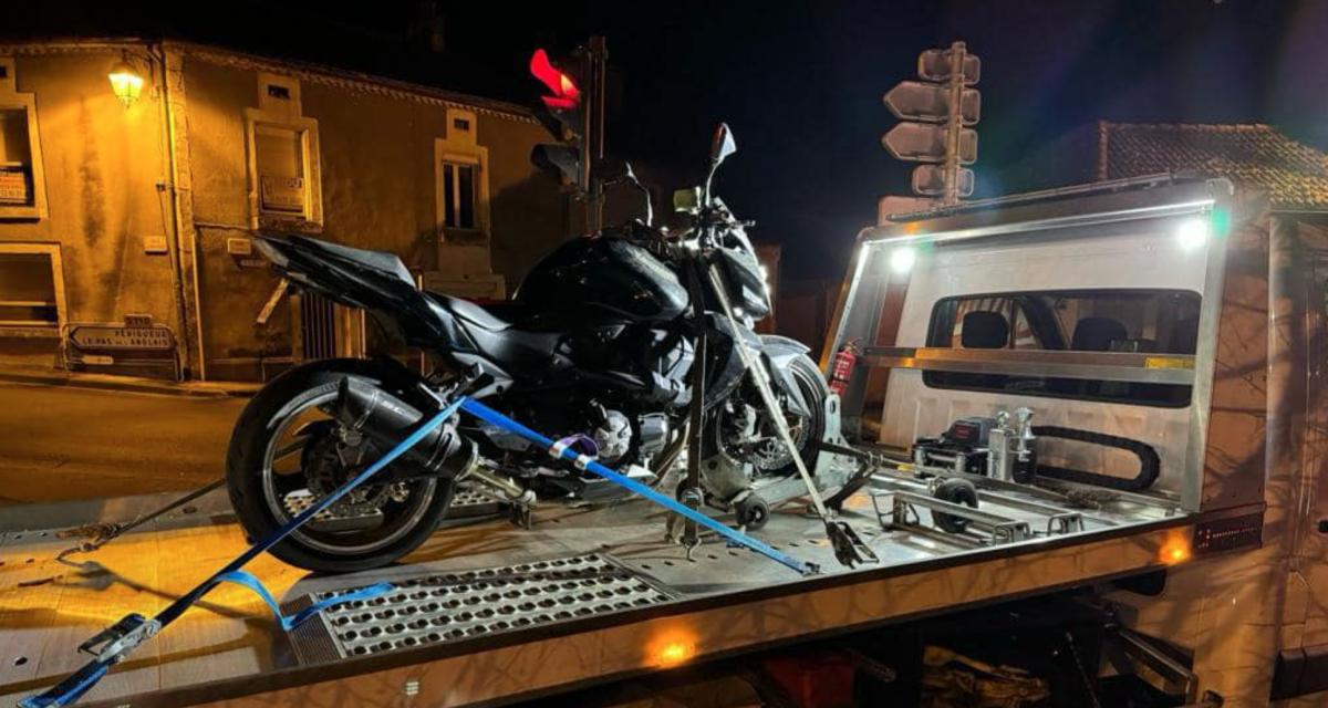 À 193 km/h en moto, chargé d'un sac rempli de cadeaux, non les gendarmes n'ont pas arrêté le Père Noël