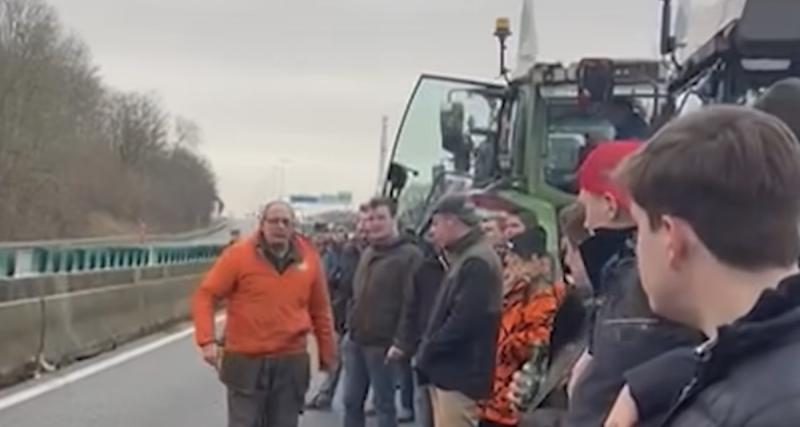  - VIDEO - Blocage des autoroutes : cet agriculteur passe un sacré savon à ses camarades, il les exhorte à respecter les règles