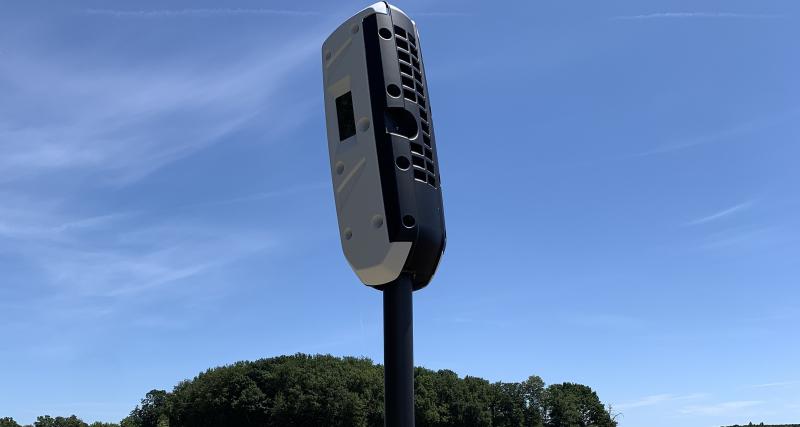 Salon de Genève 2019 - 16 radars bâchés par des agriculteurs, les automobilistes à l'abri des excès de vitesse pendant quelques jours