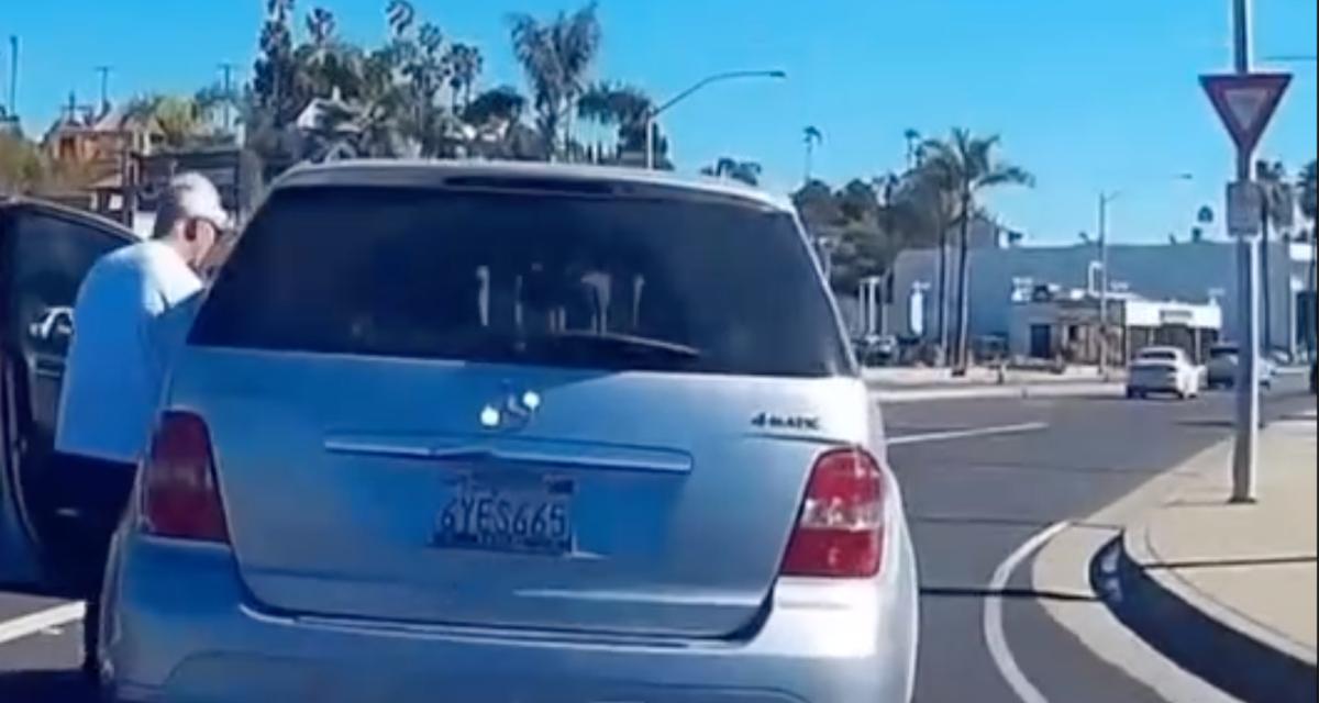 VIDEO - Quand même la voiture refuse que son conducteur s'embrouille pour rien !