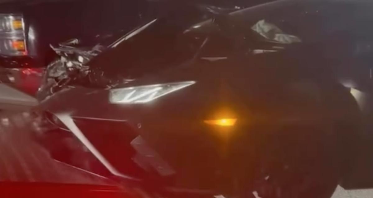 VIDEO - Ce dépanneur dépose une Lamborghini de la pire manière possible