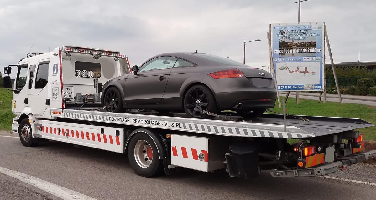 Le quinquagénaire bombarde au volant de son Audi, mais laisse son bolide aux gendarmes