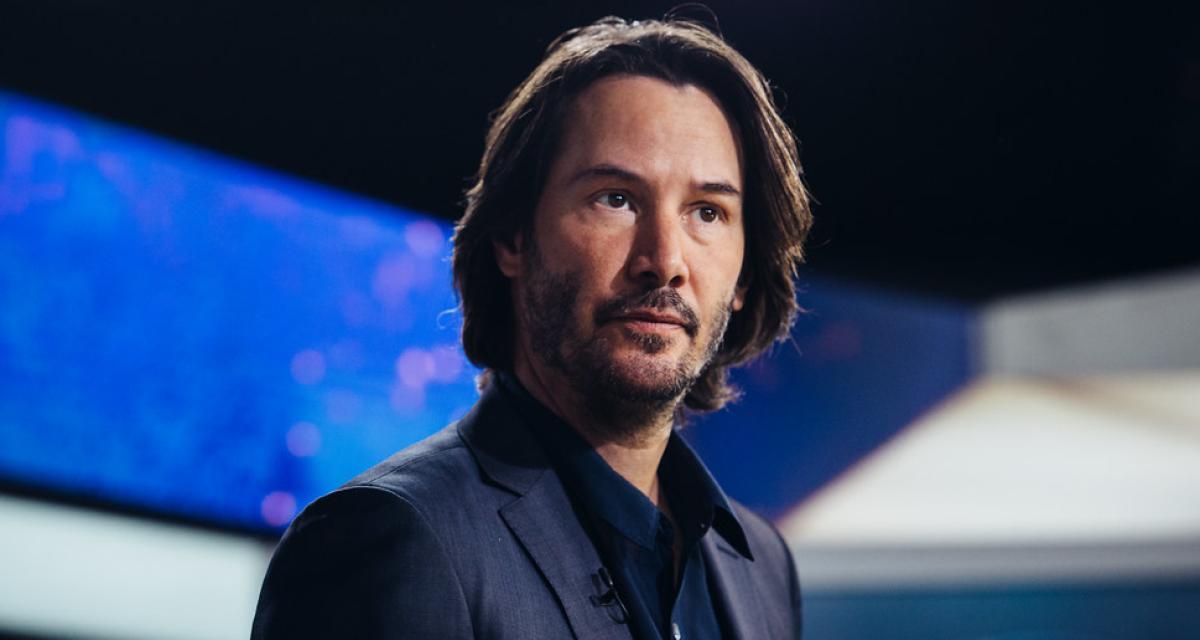 Keanu Reeves, toujours à la recherche de sensations, participe à sa première course professionnelle