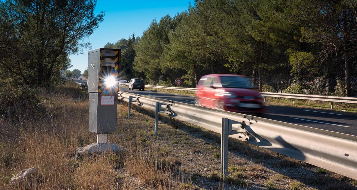 Regarder la vidéo “L’IA c’est la bêtise universelle”, une association s’oppose au contrôle de nouvelles infractions par les radars