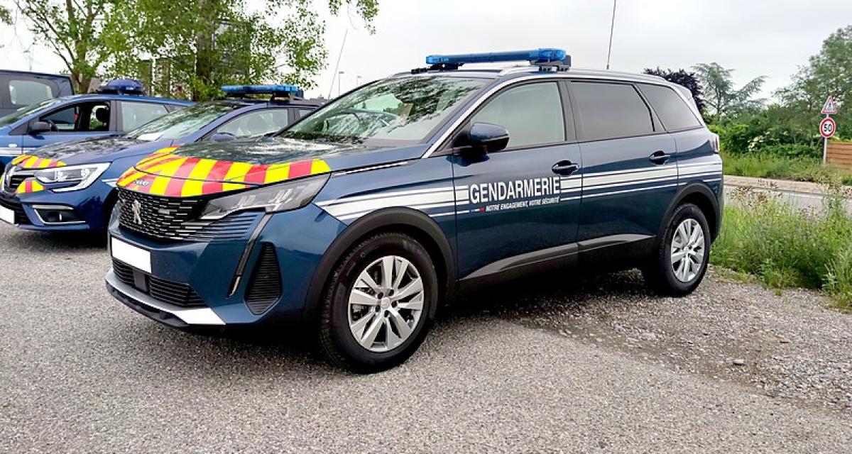 Il se filme à 200 km/h sur l'autoroute, l'influenceur spécialiste des excès de vitesse perd son permis