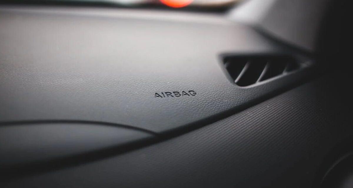 Airbags défectueux : ces salariés privés de voiture peuvent-ils s'absenter du travail ?