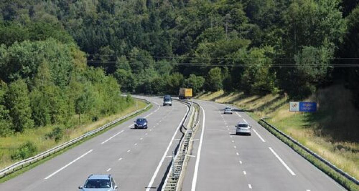 Course folle sur l'A4 : un OQTF routier pour un Allemand et un Suisse après une virée à 225 km/h