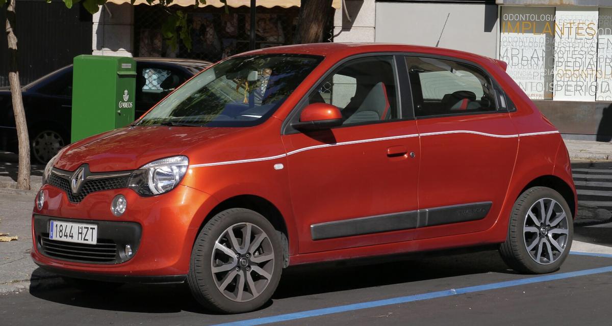 Sans permis, il fuit la police avec la Twingo d'un autre avant de prendre la fuite... à pied