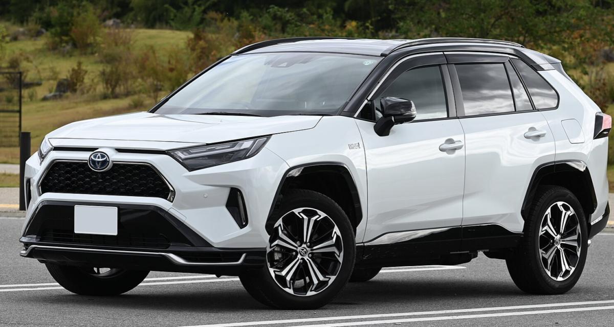 Même rue, même voiture, un RAV4 volé deux fois à un an d'intervalle