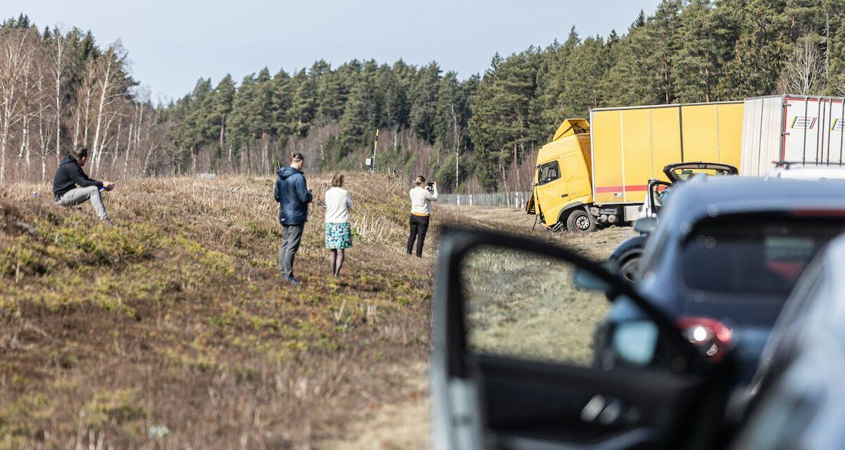 Autoroute A7 : un accident de camion déclenche une vague de verbalisations inattendue