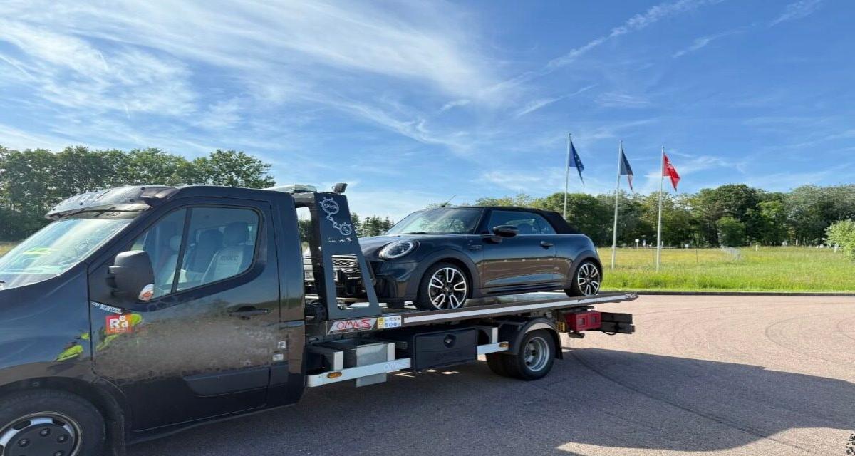 Mini Cooper, maxi vitesse : à 219 km/h, le conducteur récidiviste sort la pire excuse