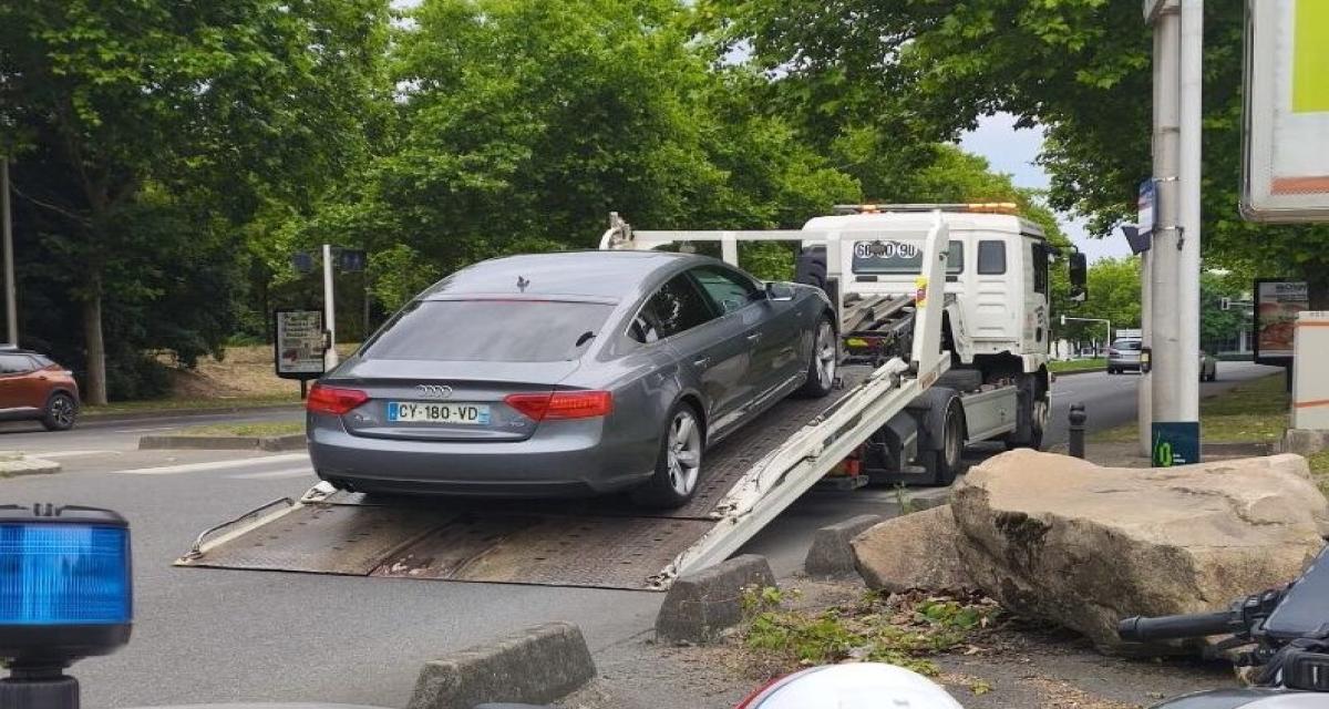 L'amour est dans l'air, direction la fourrière : une Audi sans assurance interceptée en plein cortège nuptial