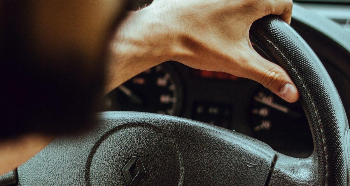 Même avec 10 000 ¬ de rabais, cette Clio reste hors de prix !