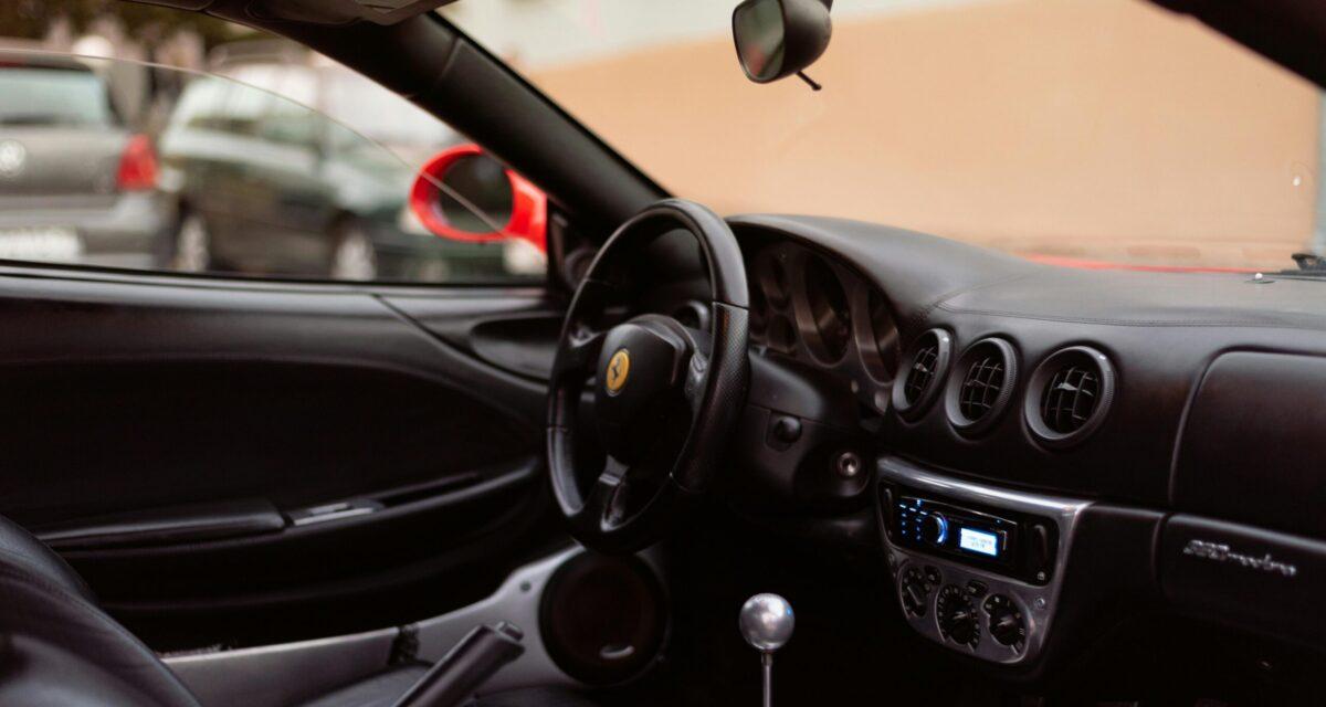 Alerte canicule : Comment survivre en voiture sans clim ?