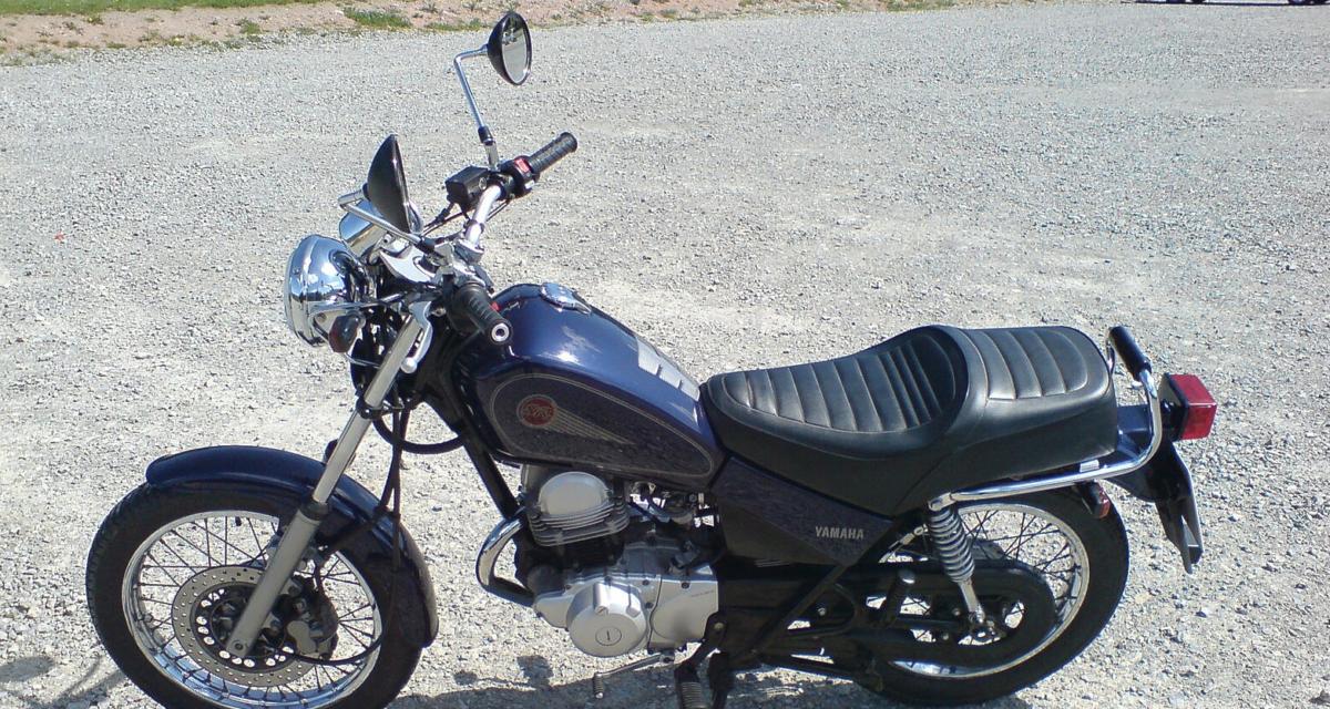 Doris l'exploratrice : à 82 ans, elle traverse l'Afrique de l'Ouest à moto pour soigner les brûlés