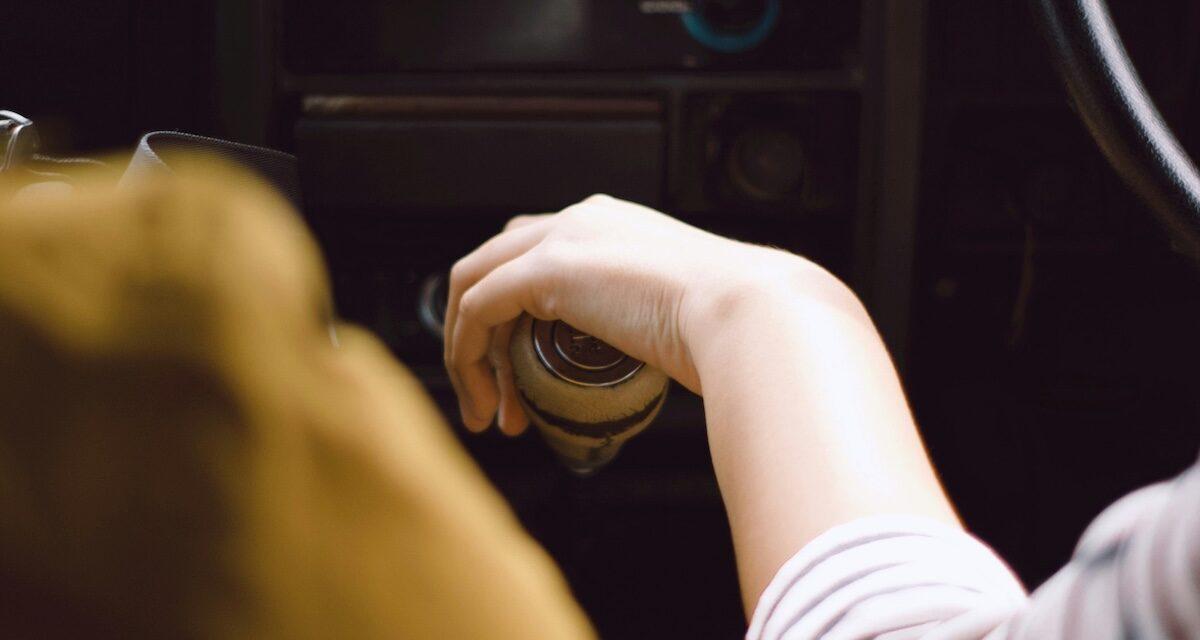 Ils se disputent en voiture pendant les vacances : en France, un tiers des couples se chamaillent sur la route