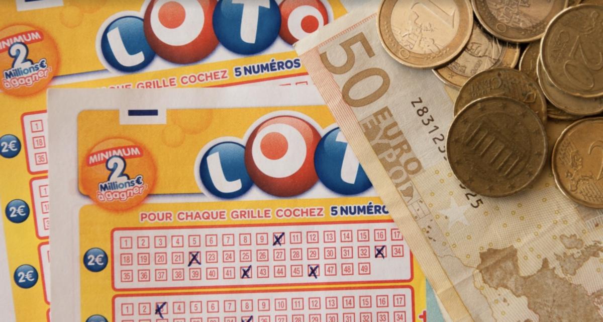 Un arrêt improvisé en voiture... et elle remporte un million d'euros