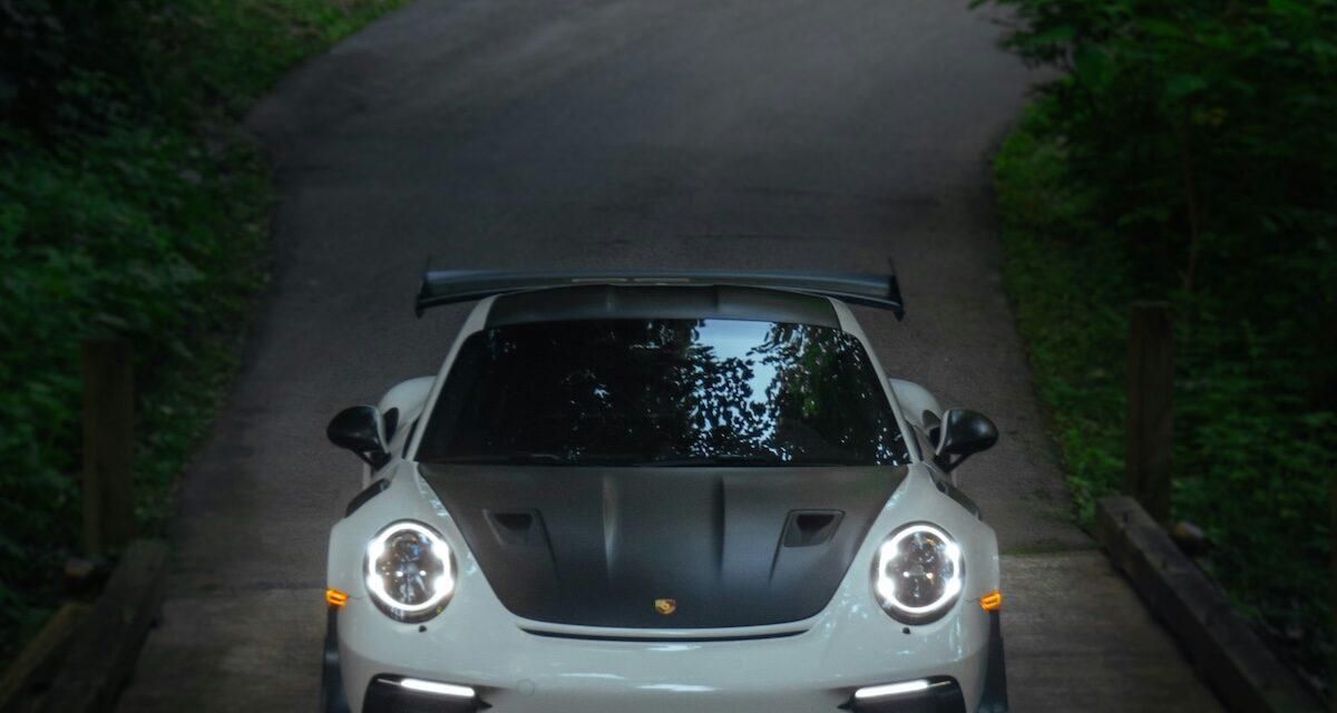 Course-poursuite musclée sur l'A8 : l'Alpine de la gendarmerie rattrape une Porsche lancée à 197 km/h