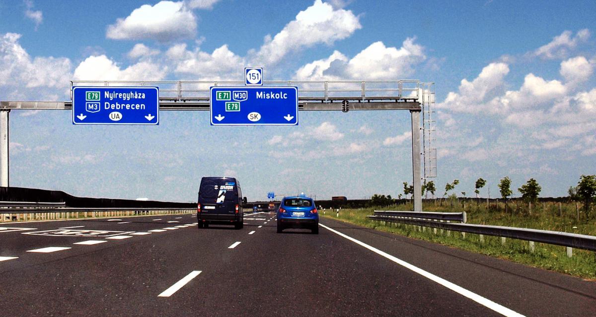 Si vous roulez à la bonne vitesse sur cette route, une chanson se joue automatiquement