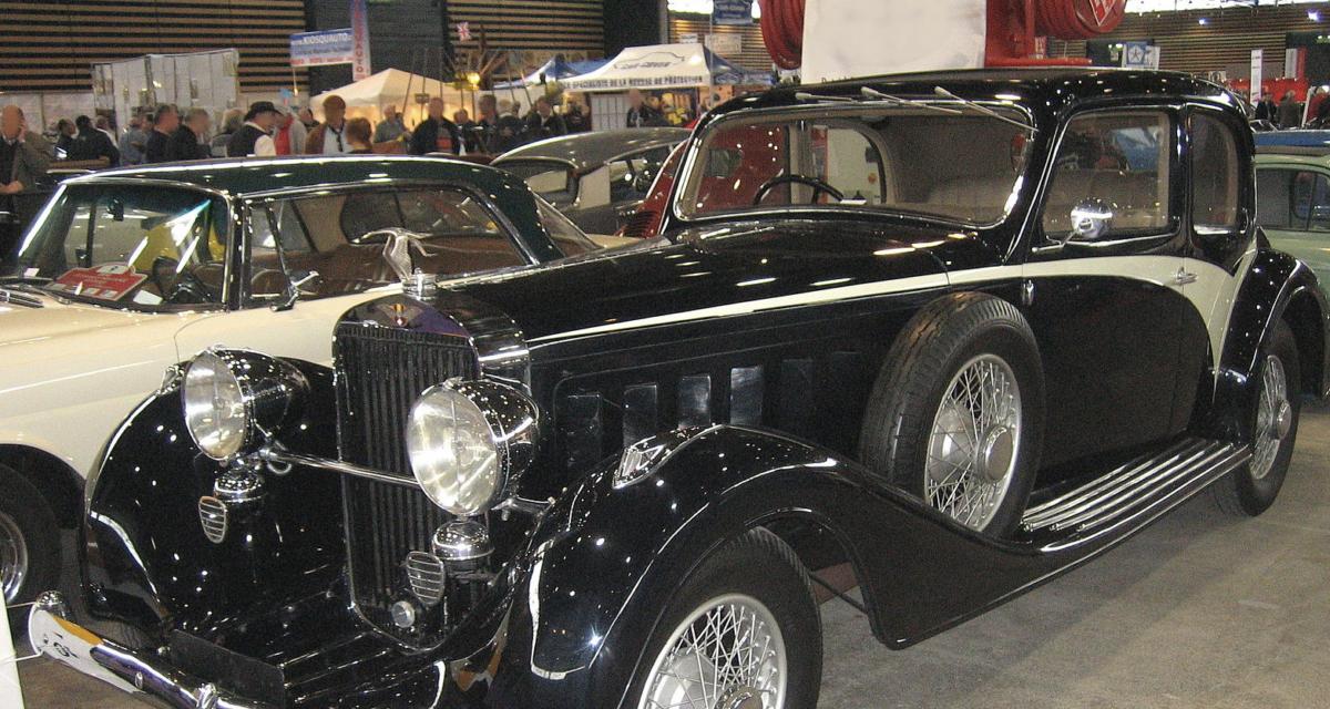Une collection de voitures anciennes et inattendues attire l'attention durant le Marçon Classic