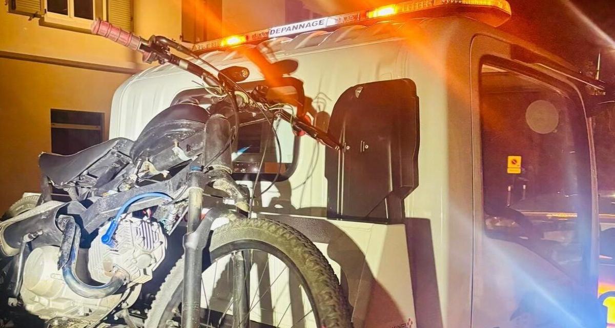 Il greffe un moteur de 125 cm³ sur son vélo... et finit à pied : son vélo façon bolide n'a pas plu aux gendarmes car illégal