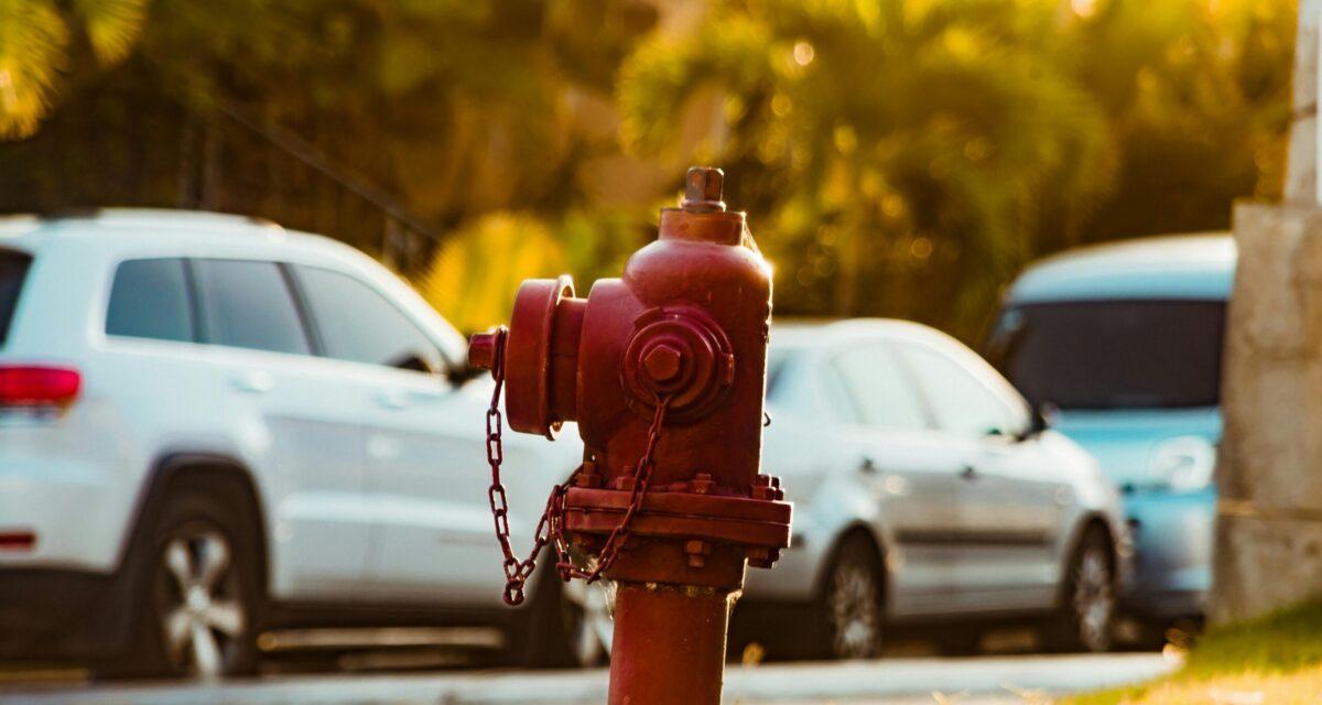 Un conducteur paie cher son stationnement près d'une bouche d'incendie !