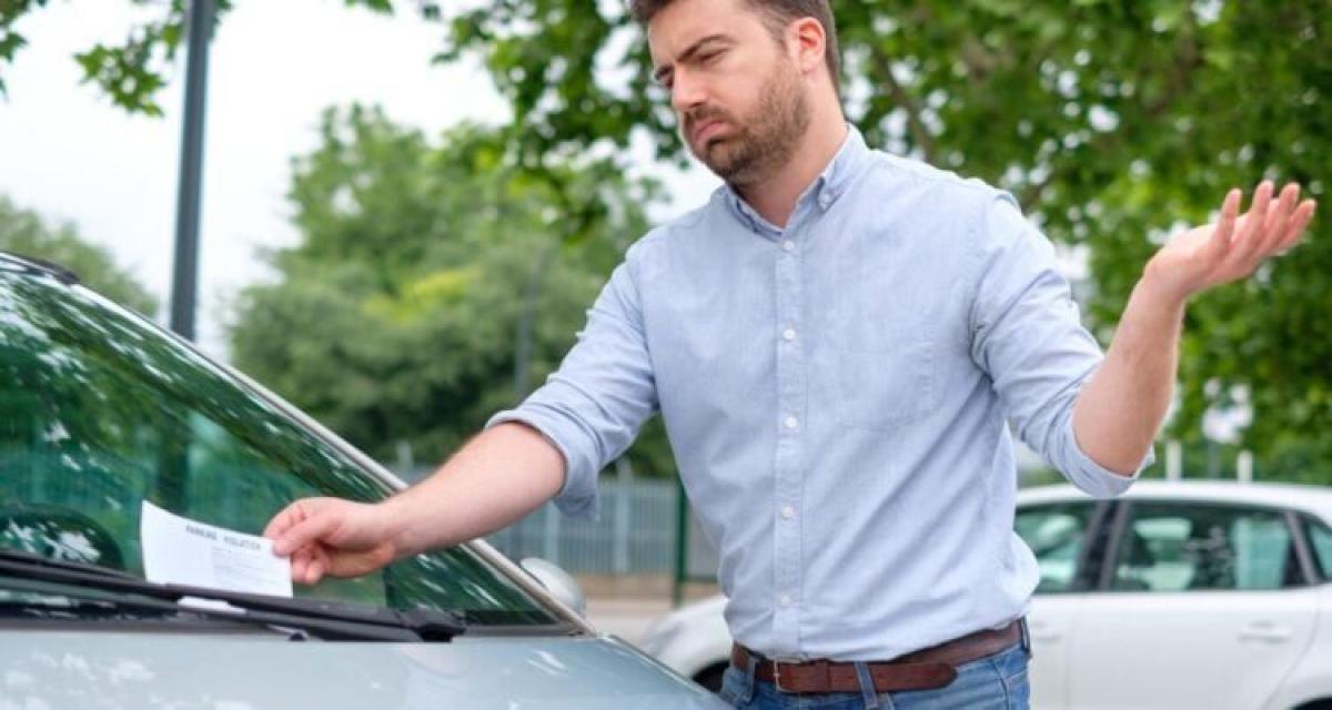 Des milliers d'automobilistes piégés par un QR code qui vide leur compte !