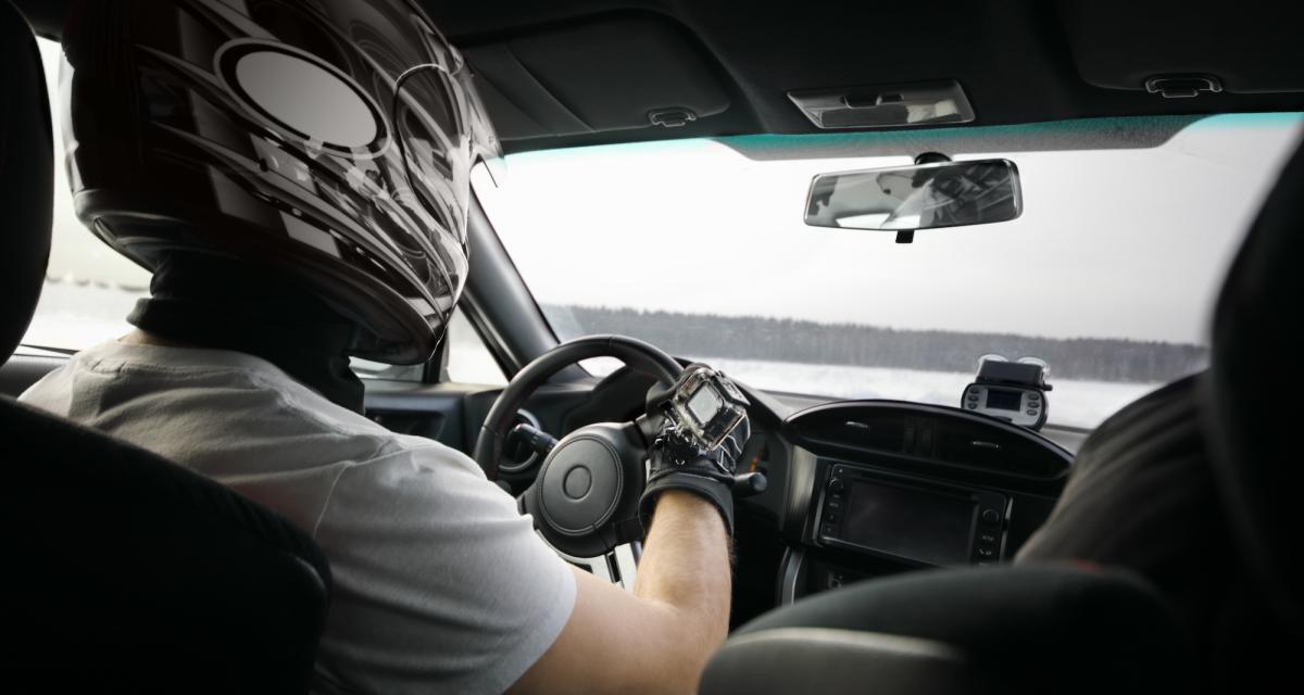 Stage de pilotage à Paris, entre vitesse, maîtrise et sensations fortes au volant(
