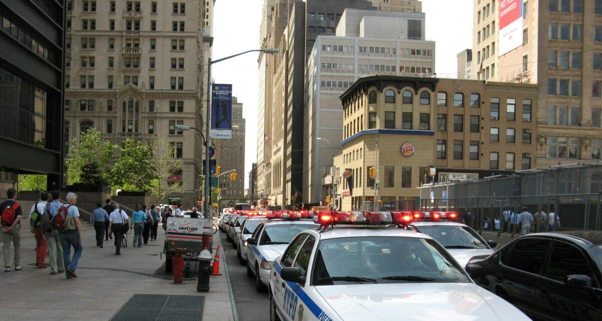18 millions de dollars versés à deux frères fauchés par une voiture de police lancée à vive allure
