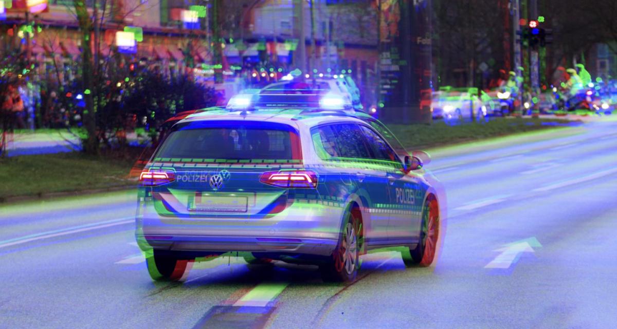 Flashée en excès de vitesse, cette policière perd son permis car elle n'avait pas activé la sirène