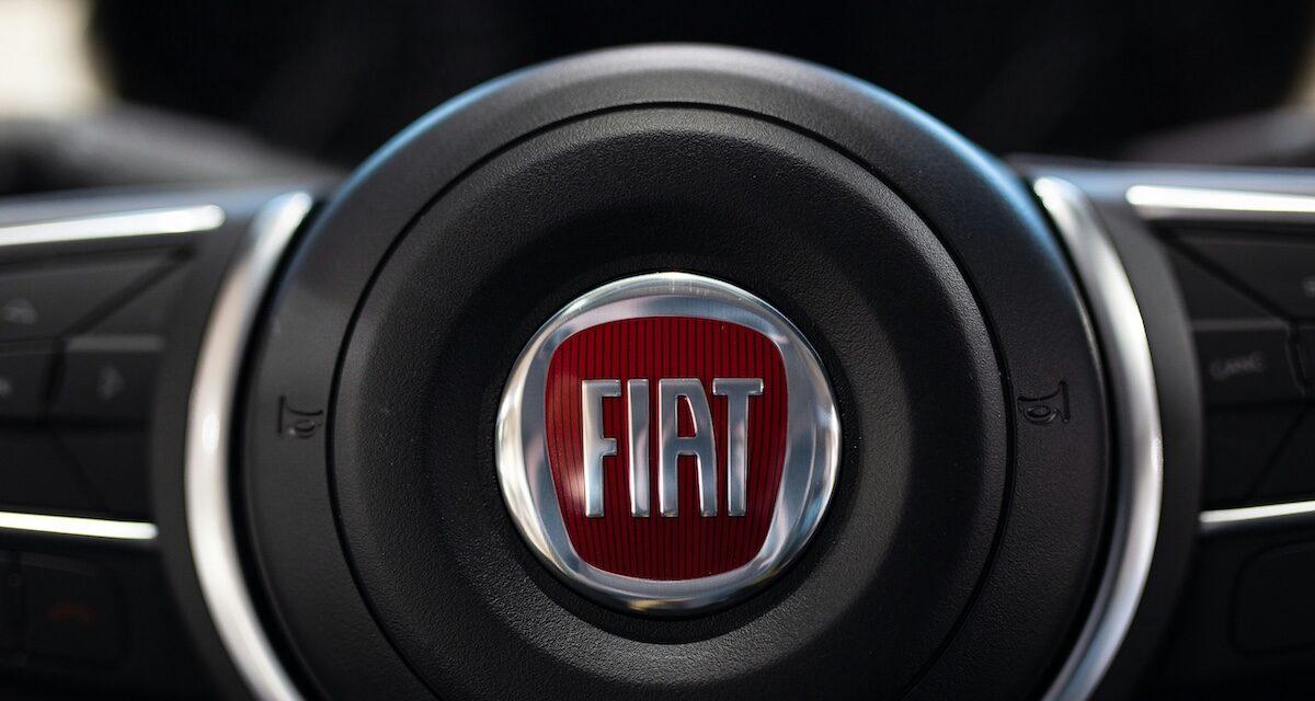 Retour thermique de la Fiat 500 : une citadine légère, mais un prix lourd... un tarif qui divise face à la Grande Panda ?