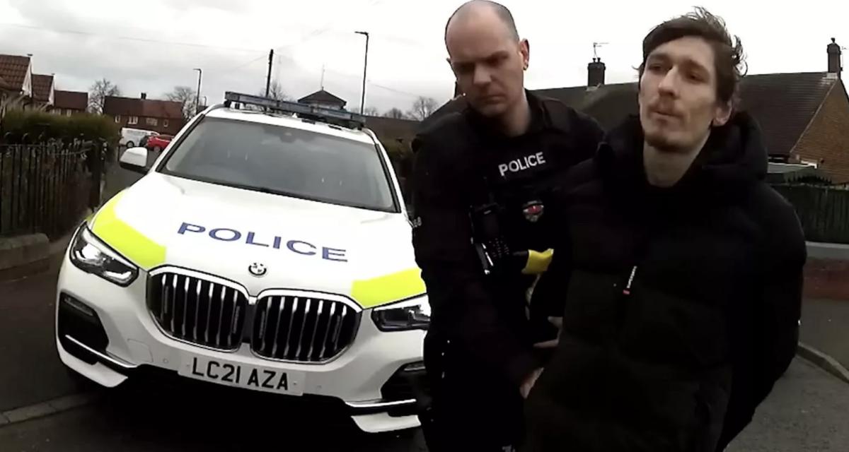 Il filme sa course-poursuite à 209 km/h... et la police se sert de la vidéo pour le faire condamner