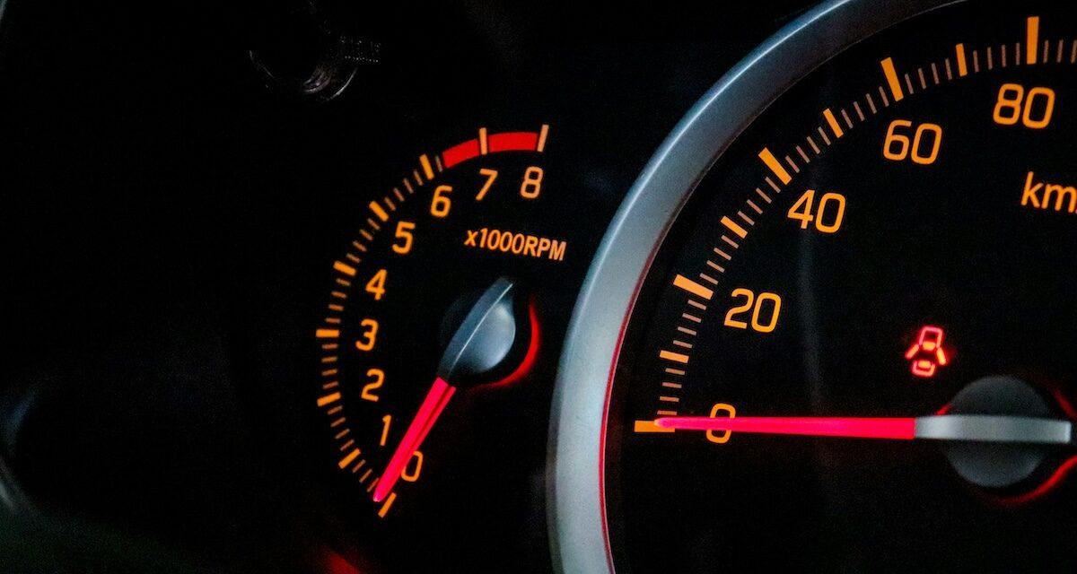 Piégée par une fausse annonce en ligne : une Espagnole parcourt 160 km et se fait agresser et dépouiller de 7 000 ¬