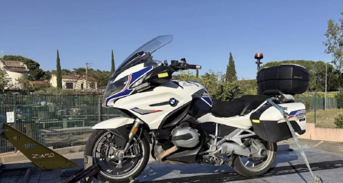 Il circulait avec une fausse moto de police pour se faire respecter sur la route