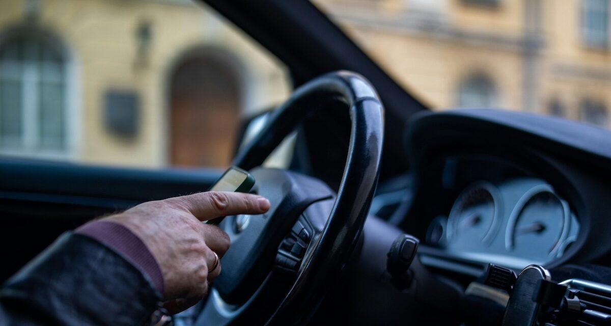 Les gendarmes stupéfaits : ce chauffard qui a dépassé la vitesse autorisée pour entretenir son moteur a presque cent ans !