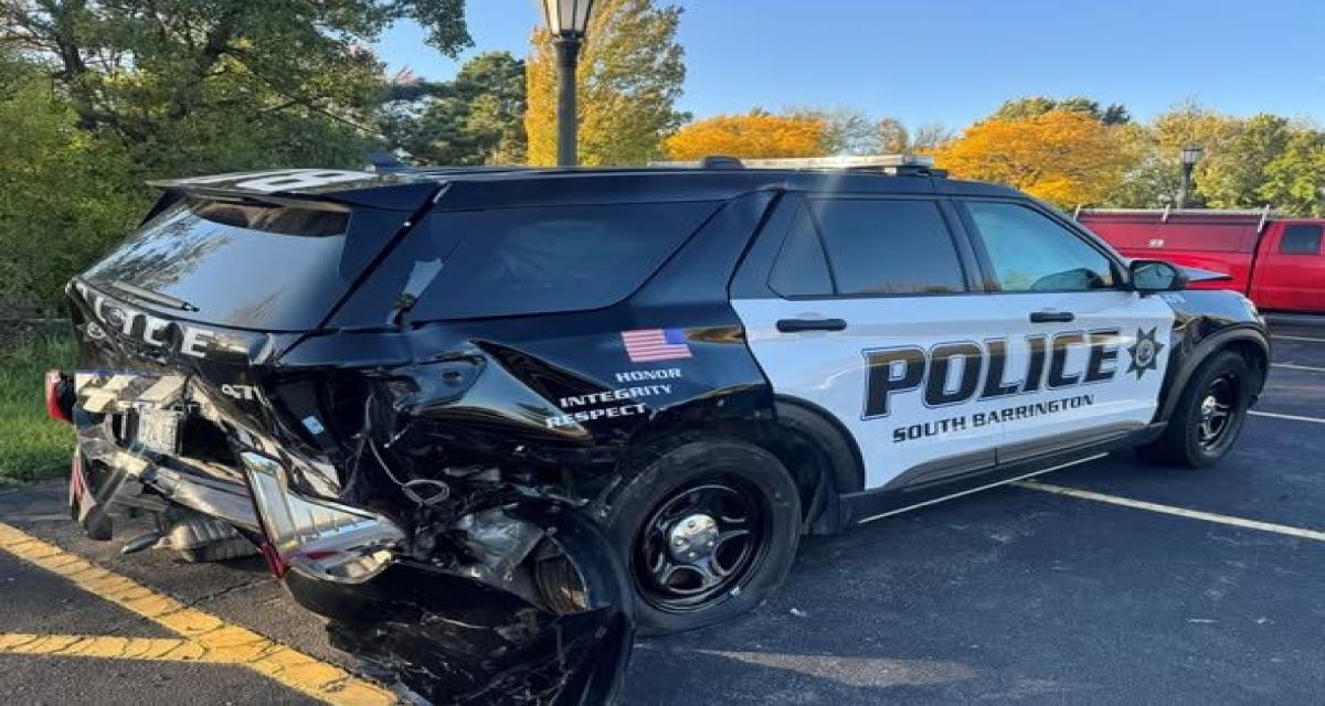 Endormi au volant, il percute une voiture de police... et accuse sa Tesla !