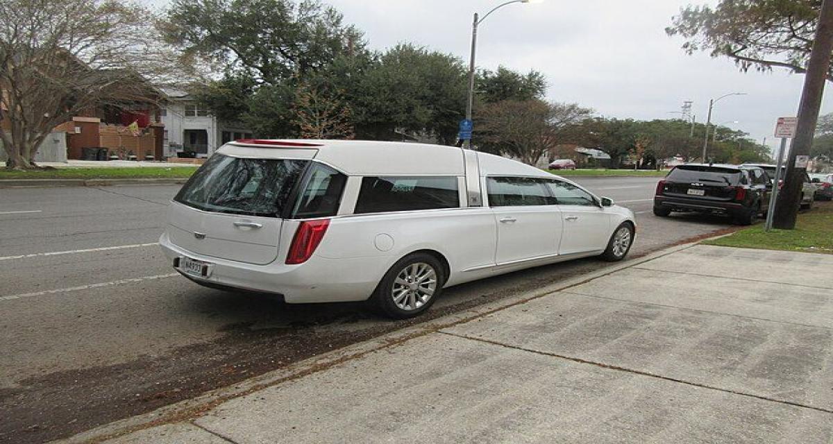 Flashé à 146 km/h... dans un corbillard : le contrôle vire au cauchemar, le véhicule envoyé à la fourrière