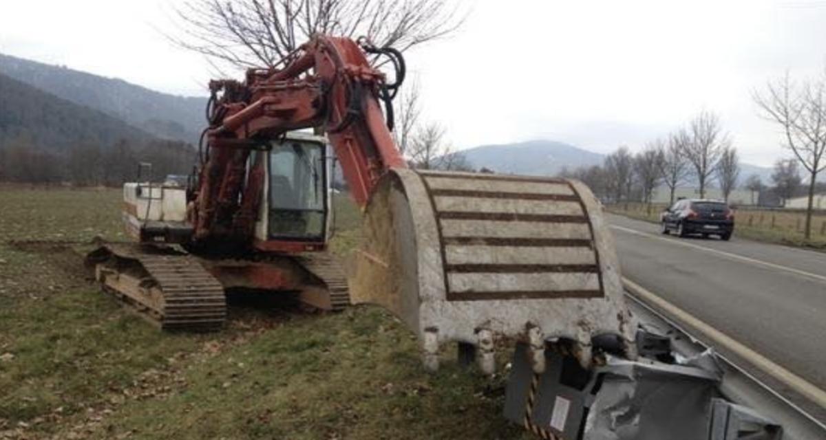 Un homme détruit un radar à la pelleteuse : « Une histoire aussi absurde qu'impressionnante »
