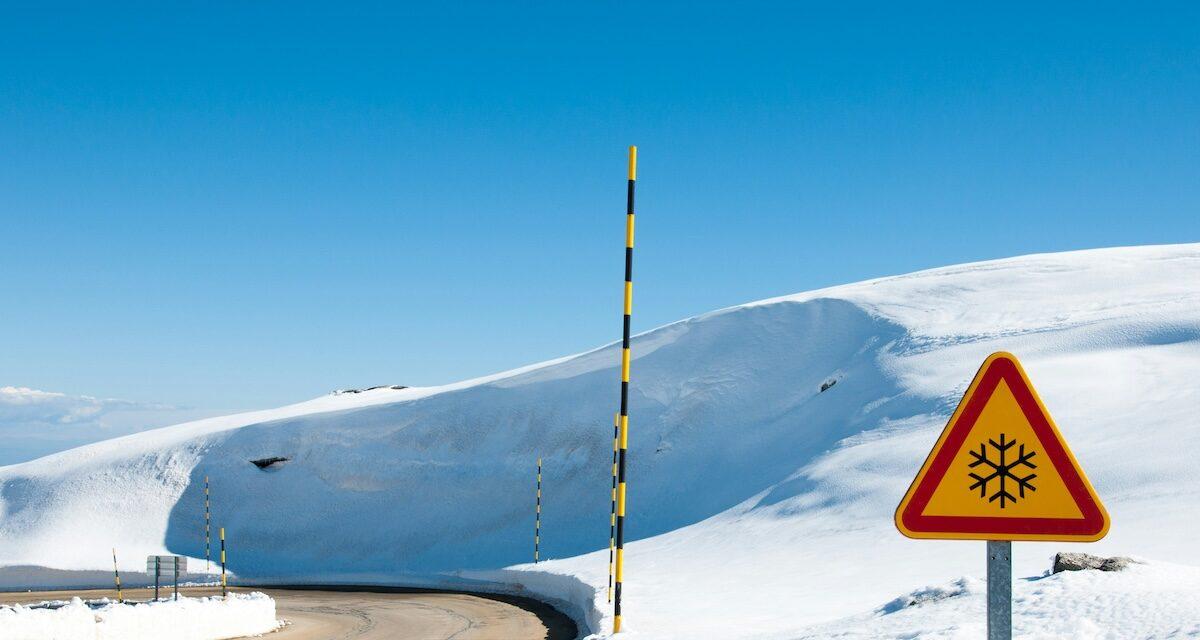 Cette ville débourse plus de 449/000 ¬ pour installer... deux panneaux de circulation !