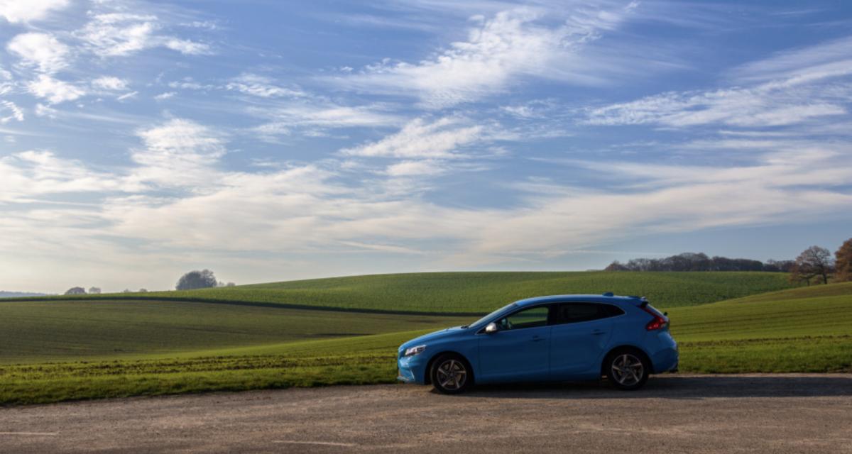 Ivre, elle oublie son nourrisson dans la voiture et ne se souvient plus où elle s'est garée
