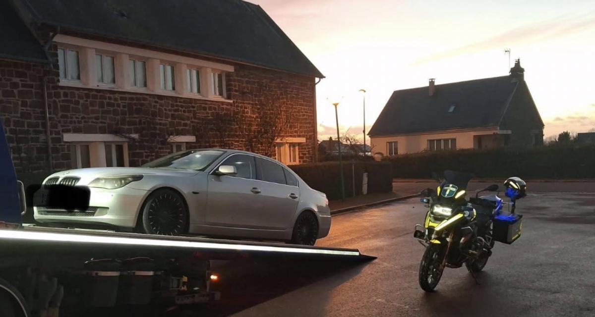 Flashée en grand excès de vitesse avec la voiture d'un ami, elle sort du tribunal logiquement relaxée...